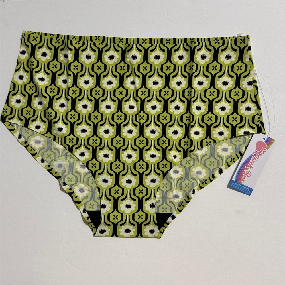 Cheek Boss XL Briefs / Panties, tagless, seamless